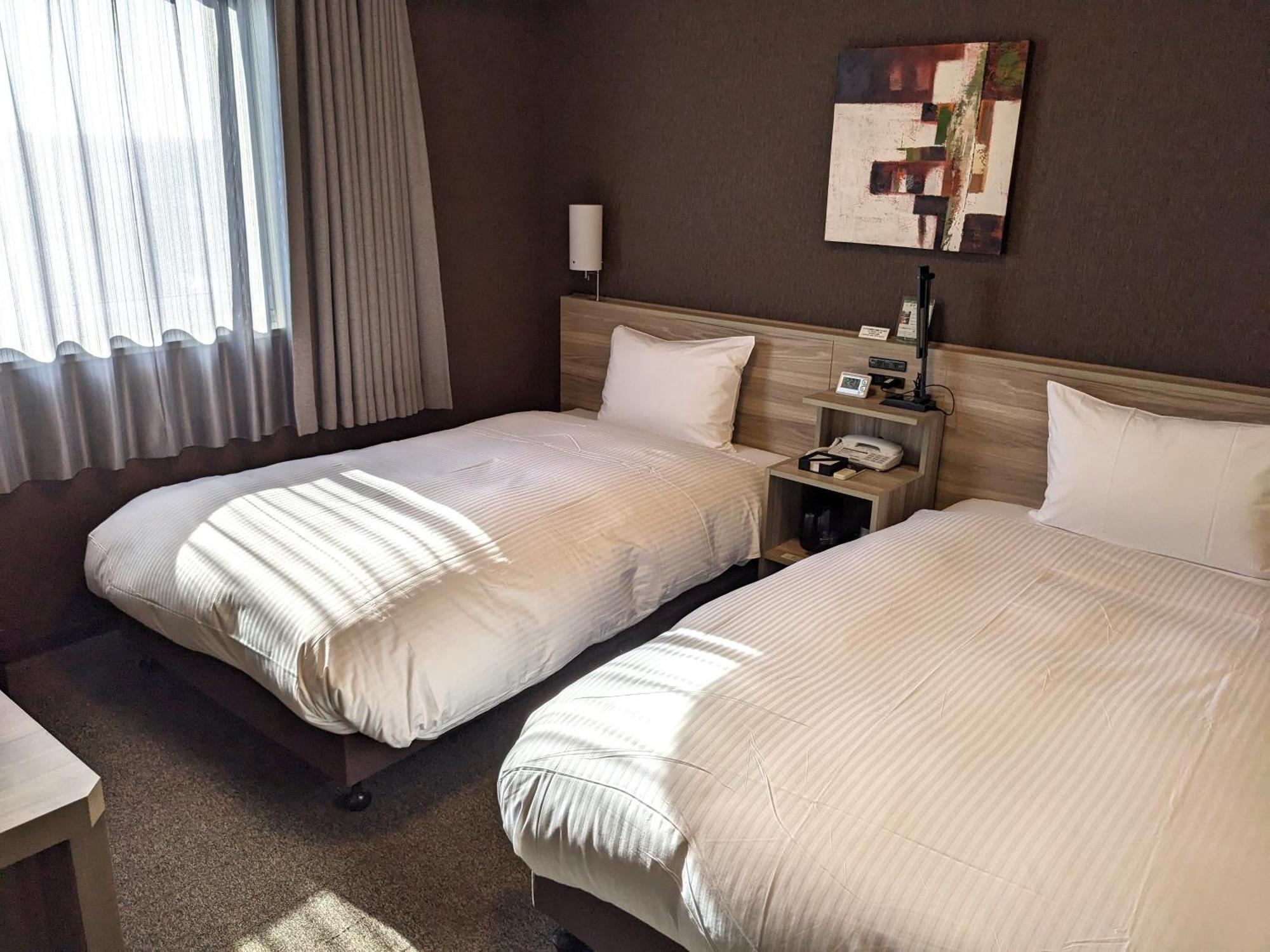 Hotel Route-Inn Chiba Hamano -Tokyowangando- Екстер'єр фото
